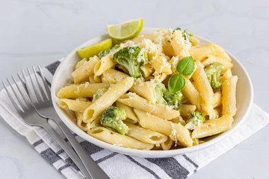 Broccoli Alfredo Pasta